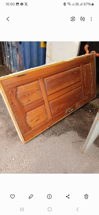 Дверь деревянная