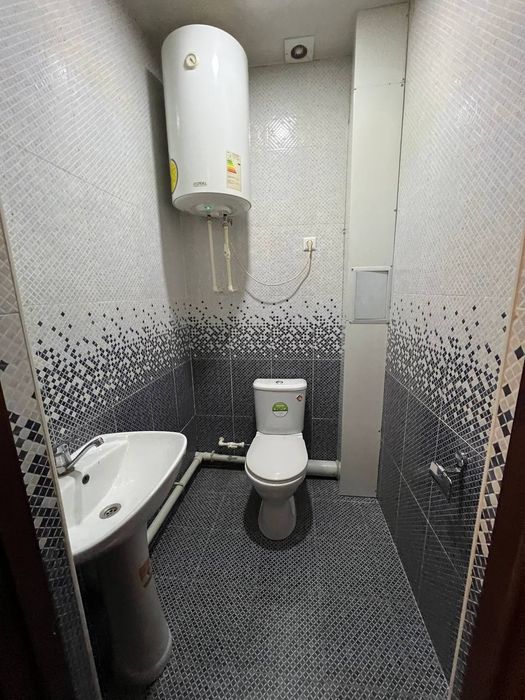 2/3/5 сотилади 67.5м²