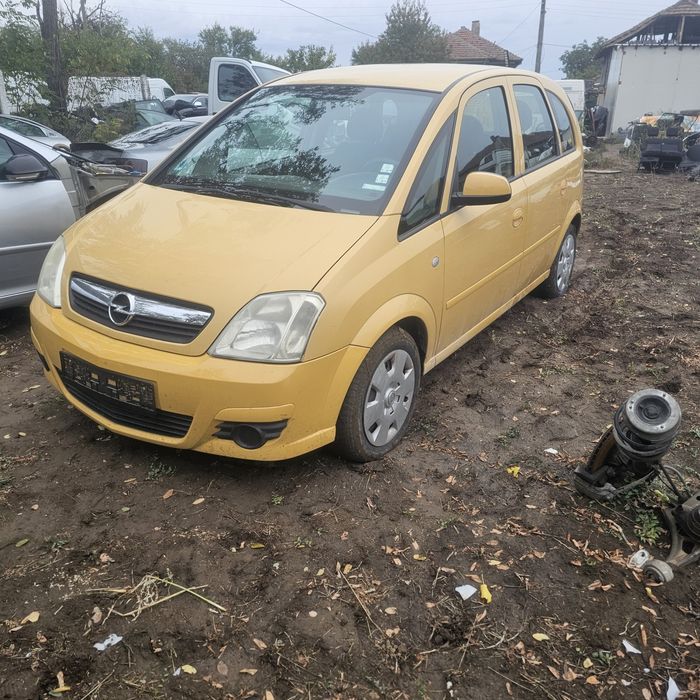 Опел MERIVA 1.7 cdti на части само