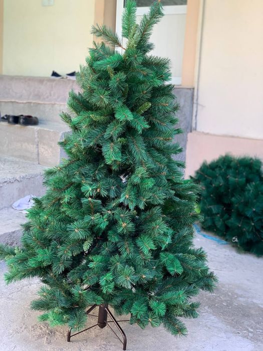 Ёлка  новогодний