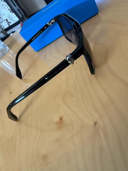 Vând ochelari de soare Alexander Mqueen AMQ4243/F/S