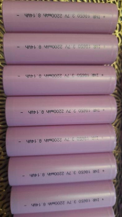 acumulatori noi 18650 celule 2200mA  INR 18650 ptr scule electrice etc