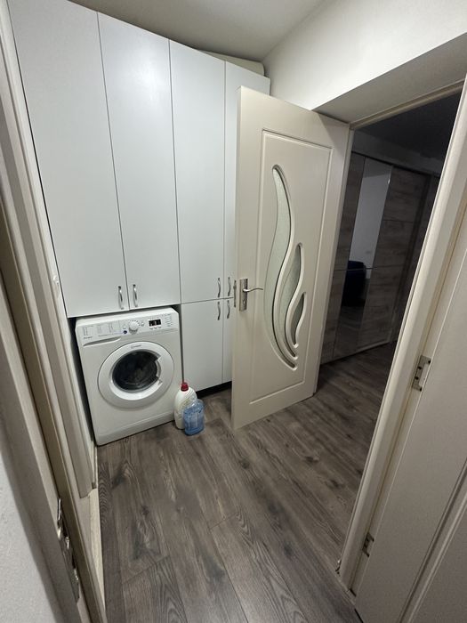 Inchiriez apartament 2 camere