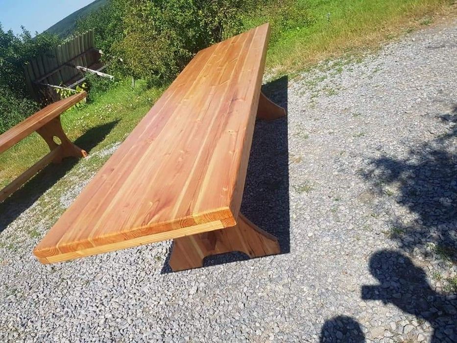 Masă, Bănci , Scaune fac la comanda orice dimensiune din lemn masiv!