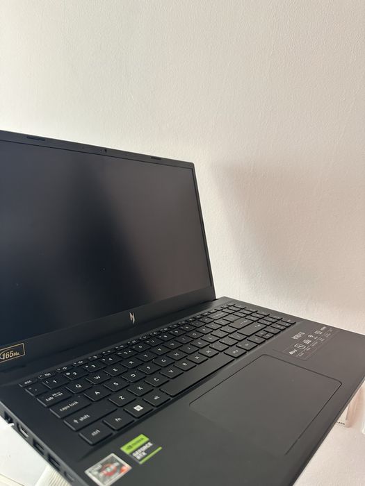 Laptop de gaming Acer Nitro v15 2 ani Garantie