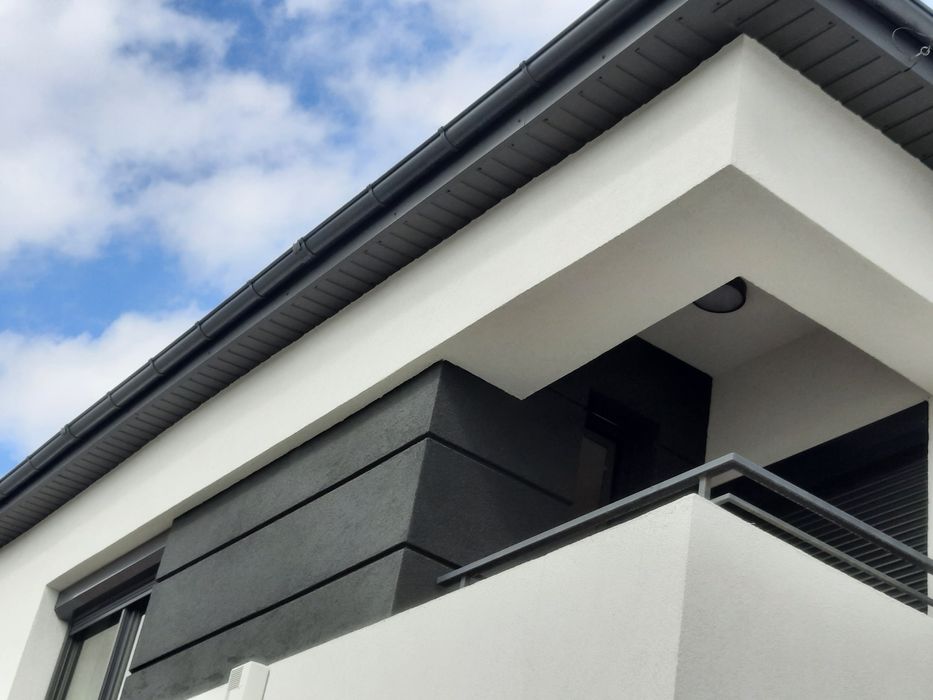 Sageac metalic si pazie din tabla