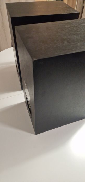 Тонколони ELAC Debut 2.0 DB62