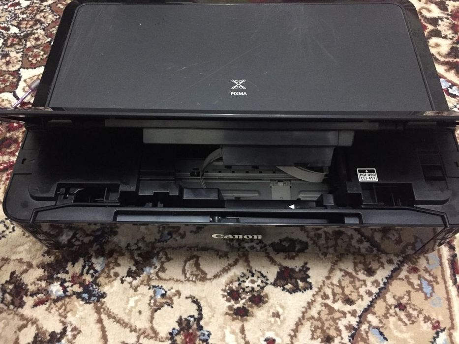Принтер canon продадим