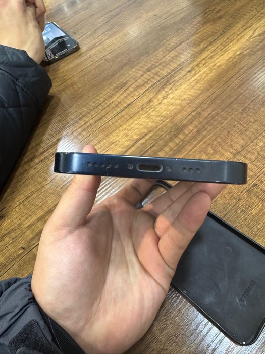 Iphone.13 128g не вскрытый