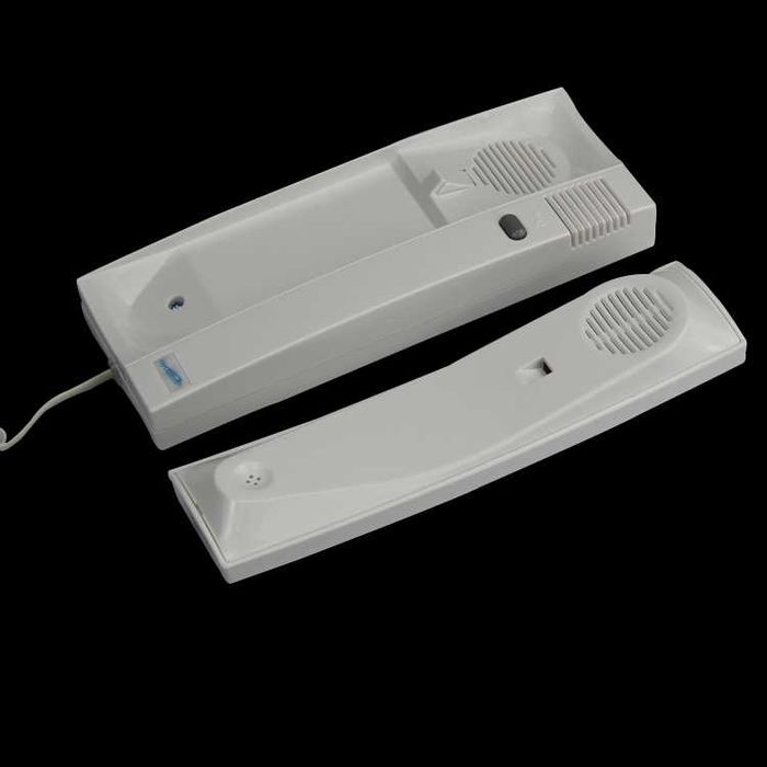 Домофонен комплект за 8 апартамента, система с 8 бутона и 8 домофона