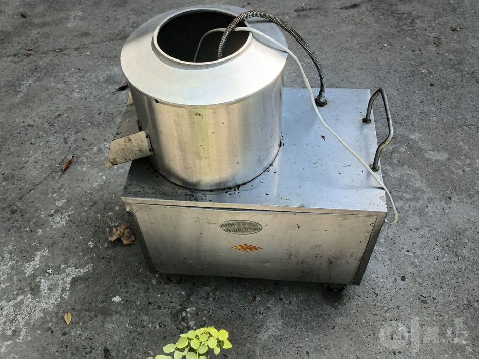 Чипс аппарат сотилади