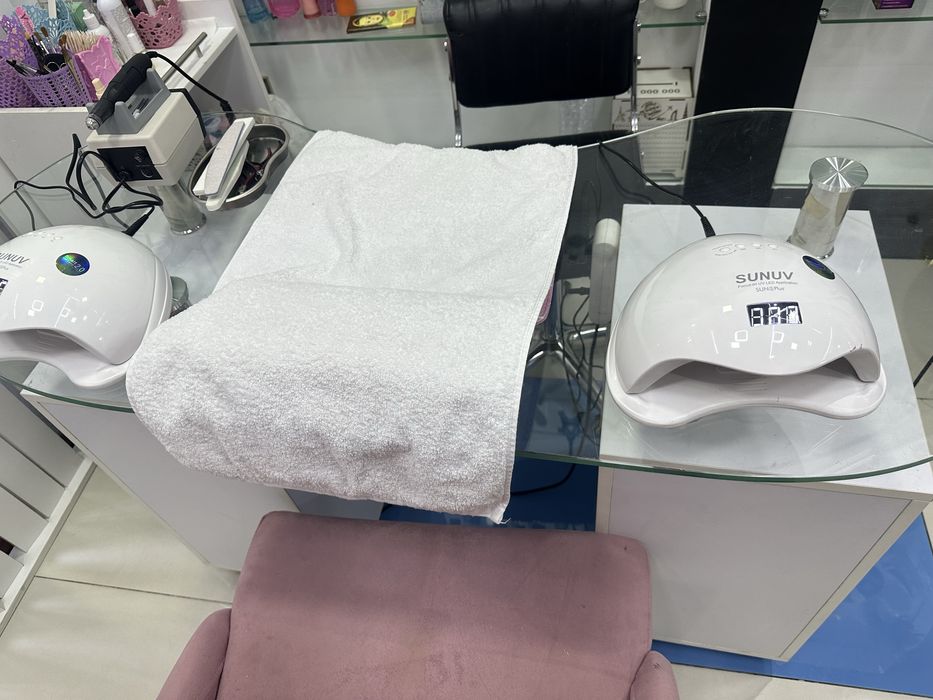 Продается рабочий стол для маникюра