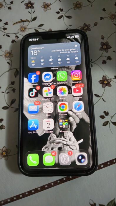 Se vinde Iphone 14