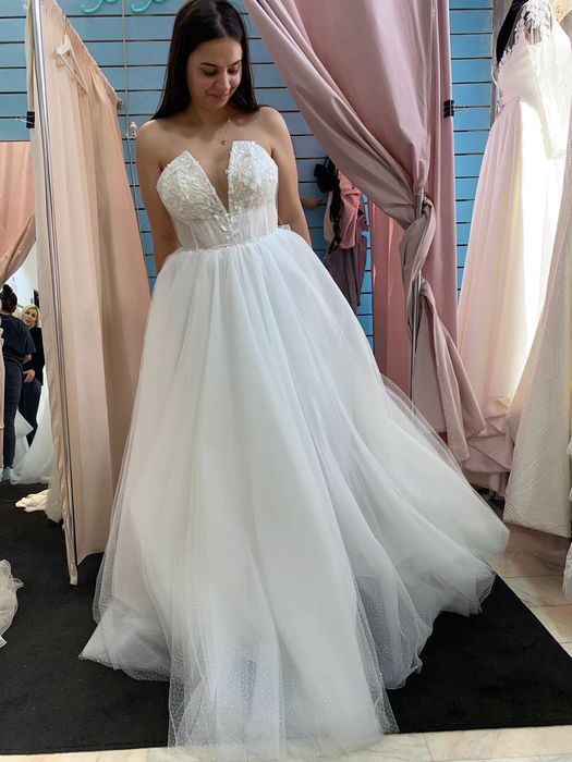 Rochie de mireasă necununată, este pe corset potrivită mărimii s/m