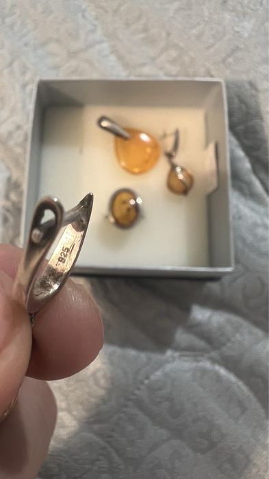 Серебряное укращения