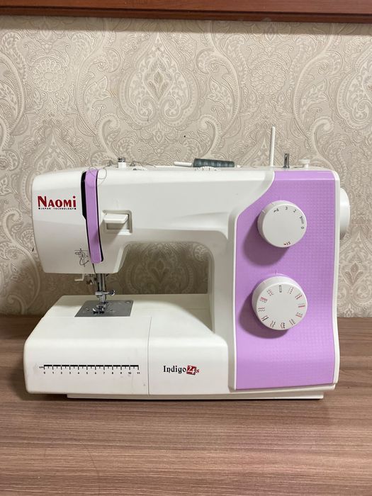 Швейная машинка Naomi