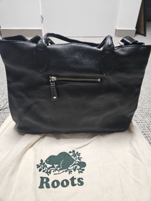 Geanta ROOTS piele naturala,calitate superioara, noua