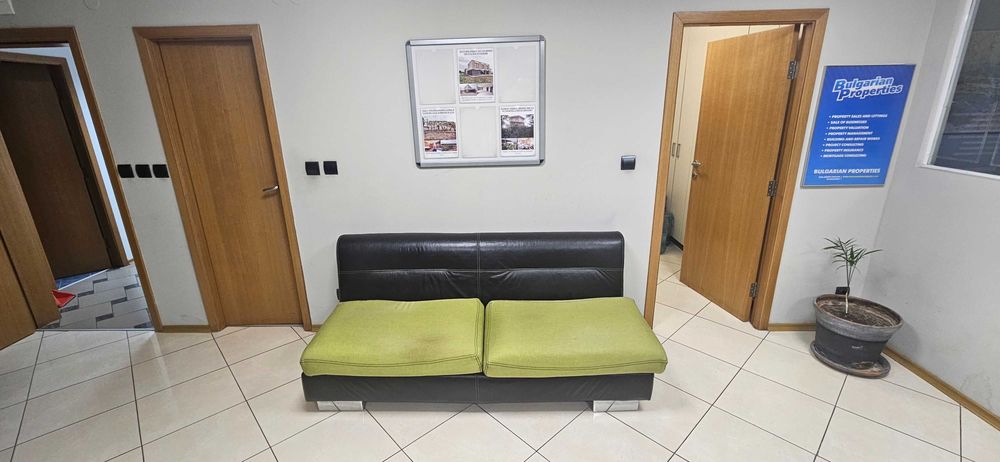 Дава се под наем Офис в Пловдив, Старият град - 101 кв.м за 948 € - Снимка #2