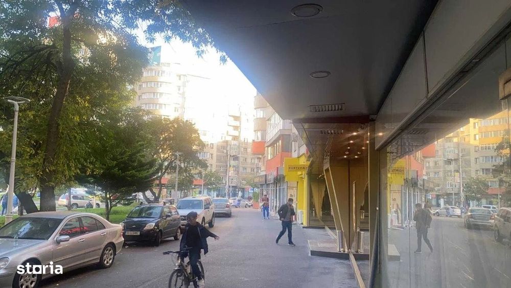 Obor, spatiu comercial open space, trafic pietonal