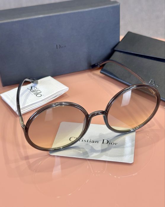 Оригинални слънчеви очила Christian Dior KB70D