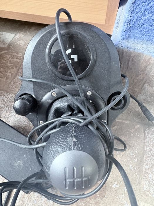 Volan Logitech Aproape nou
