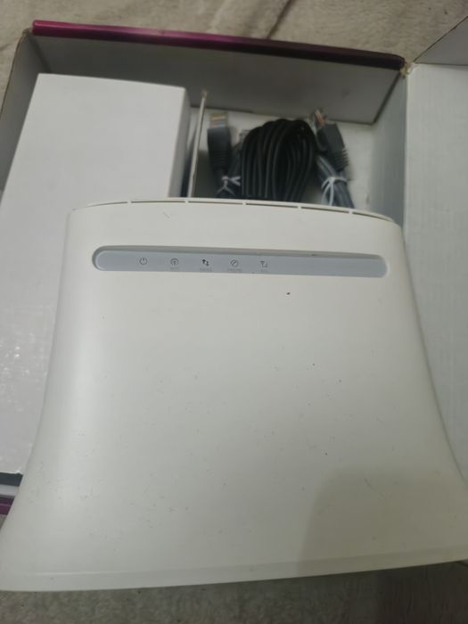 Router portabil zte