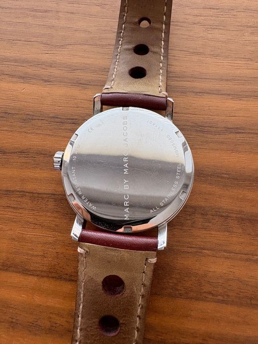 Часовник Marc by Marc Jacobs