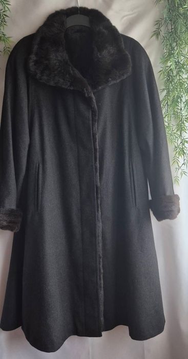 Palton dama lana 100%   nr.XXL-ca nou-