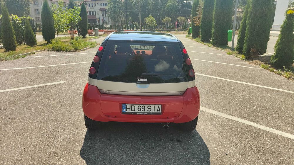 Vând autoturism Smart fourfour