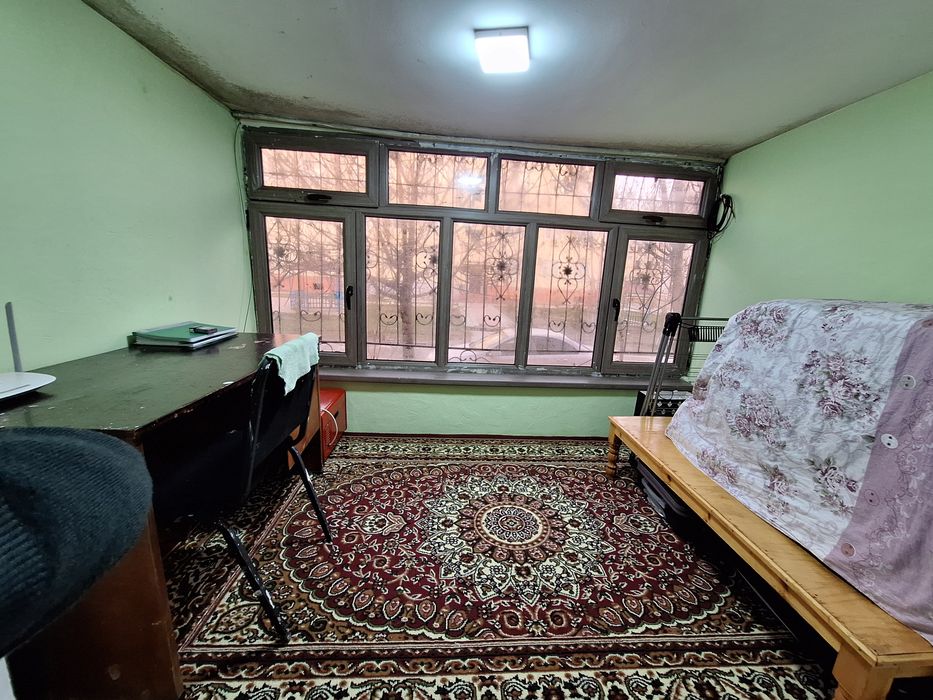 2 xonali xonadon sotiladi. Продаётся двухкомнатная кварти