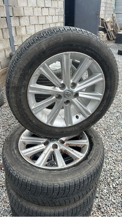 Оригинальные привозные диски от камри 50 европеец