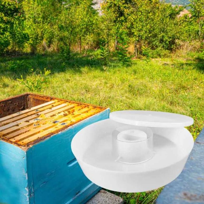 Пчелна поилка за пчелни кошери пити с мед пчелен прашец