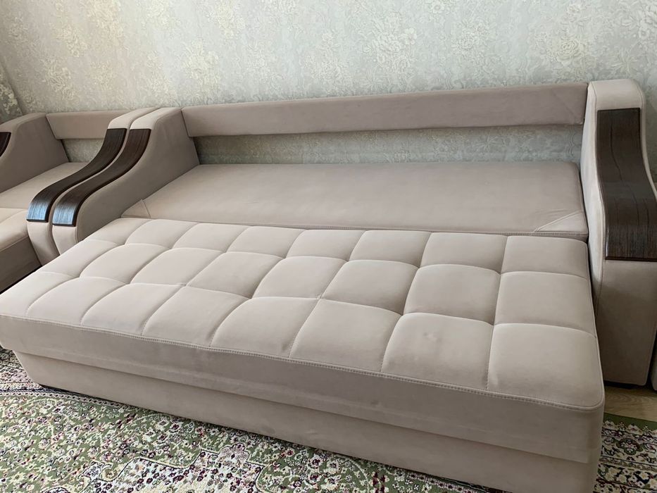 Срочно продам ДИВАН