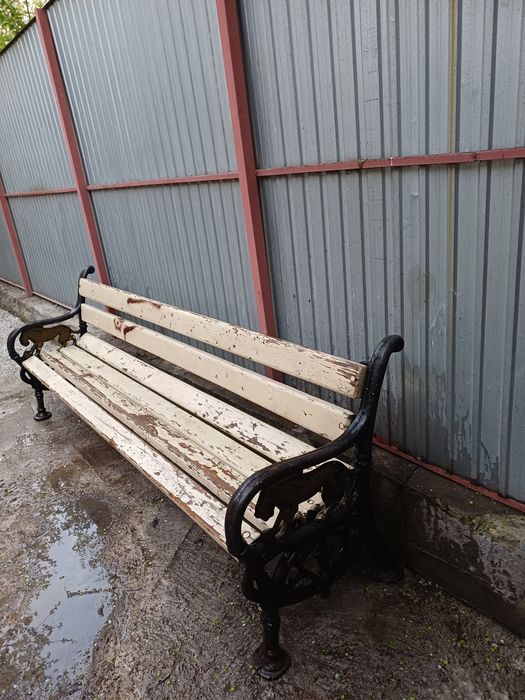 Скамейка уличный