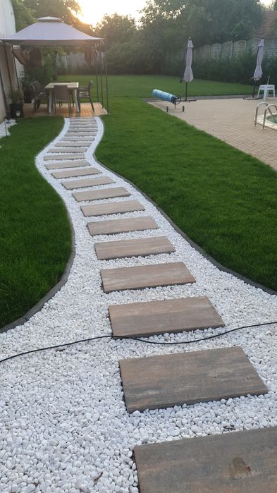 Gazon rulou 28 lei transport pana la usa