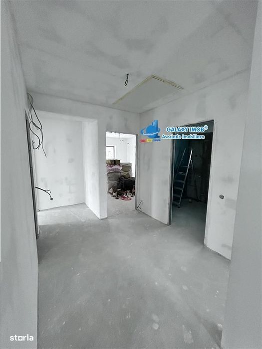 Casa 5 cam\/4bai\/terasa\/227mp-Panouri 10kw-Pompa caldura10kwTeren