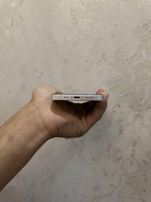 iphone 13 в идеальном состоянии