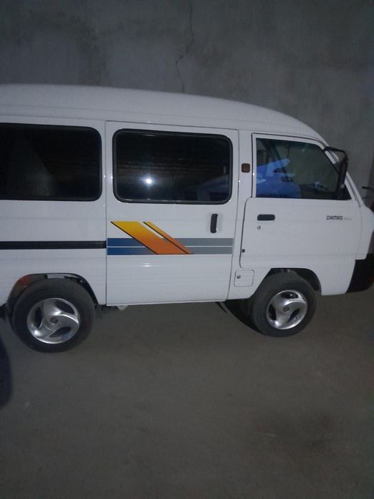 Дамас мошинаси сотилади