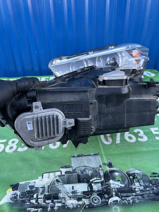 Far dreapta  complet xenon BMW X1 F48