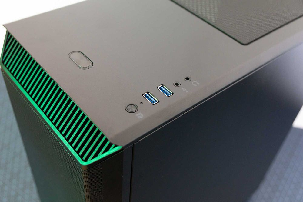 Продам корпус Phanteks Eclipse P300A