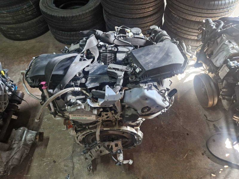 Двигател за Mercedes W222
S400 бензин  код на мотора 276824