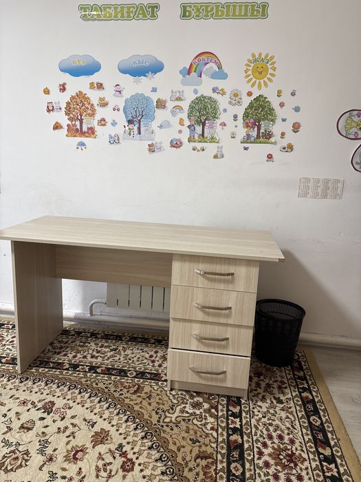 Продам офисный стол