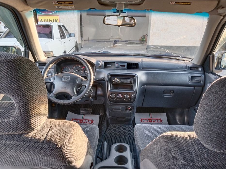 Honda CR V 2000года