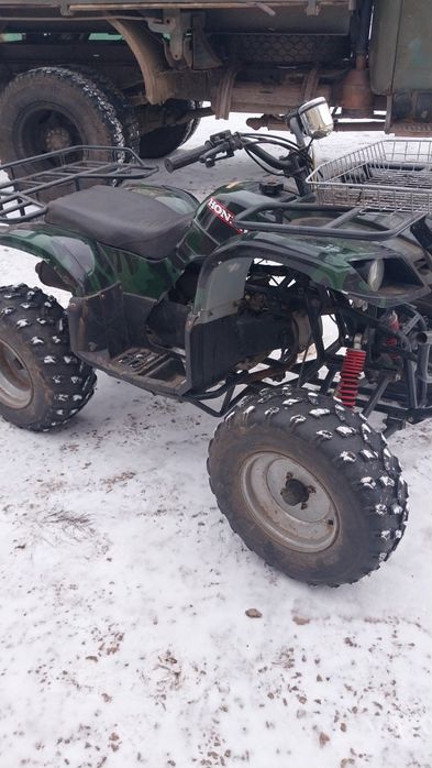 Квадроцикл HONDA