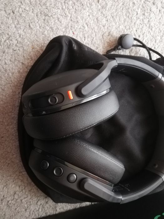 Vând urgent Căști Skullcandy Crusher Evo