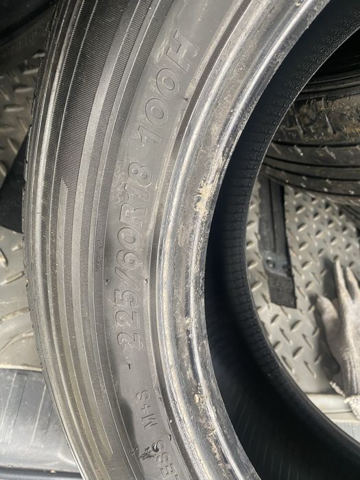 Продам шины 225/60R18 б/у