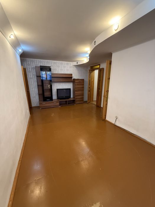 3-ком. квартира на Конституции!