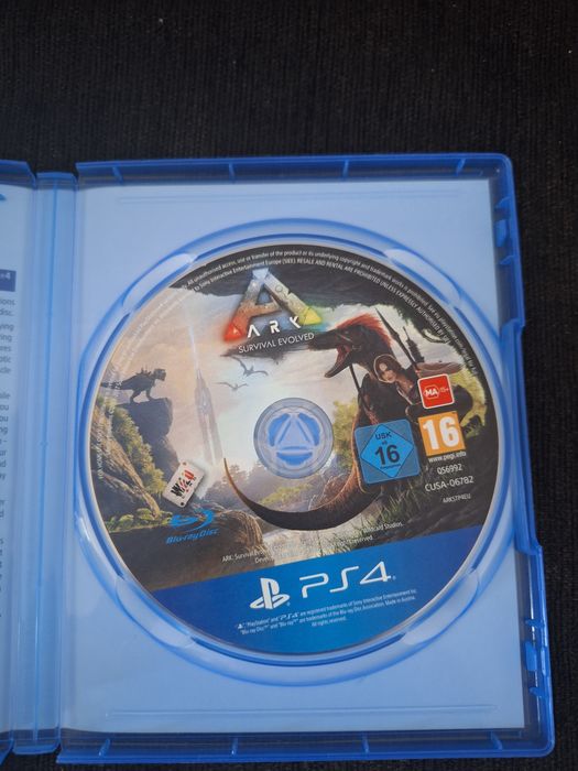 ARK: Survival Evolved – PS4