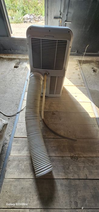 Кондиционер напольный