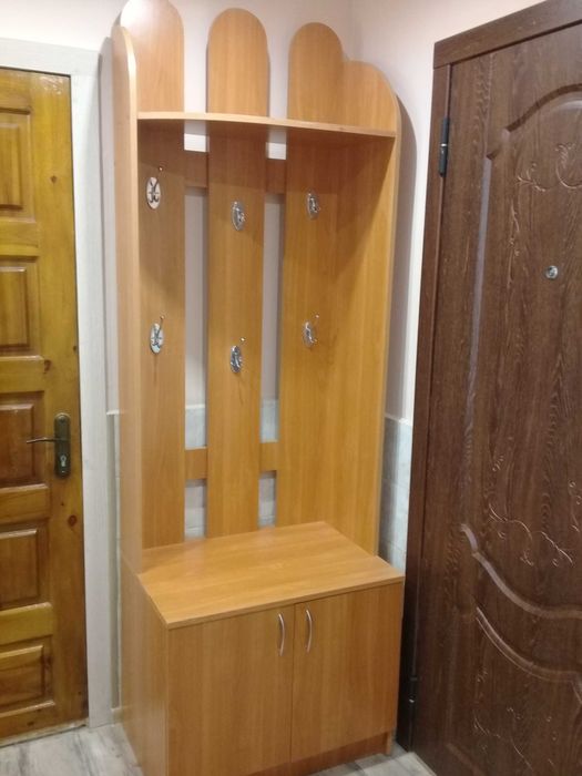 Продам мебель в прихожую